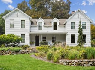 73 E Mahwah Rd, Mahwah, NJ 07430