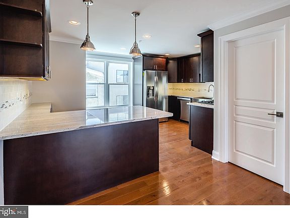 5th image of 602 Fulton St #C