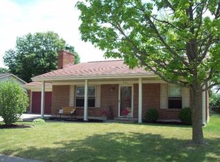 867 Sunset Dr, Englewood, OH 45322