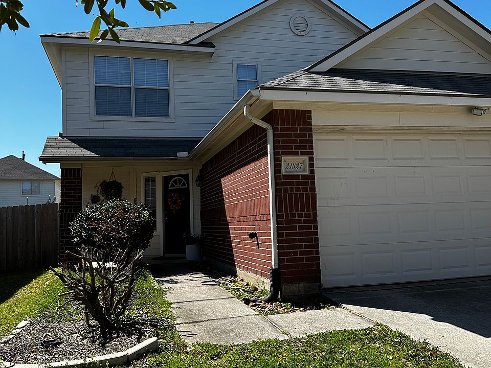 1st image of 21827 Paril Creek Dr