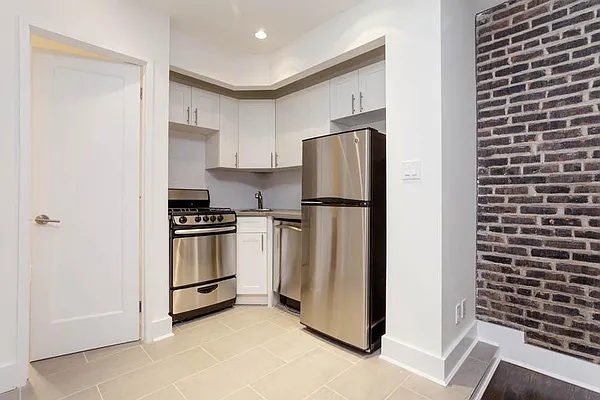 Rented by Town Residential | media 71