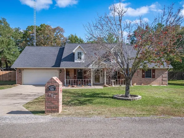 702 Cherry Creek Rd, Canton, TX 75103