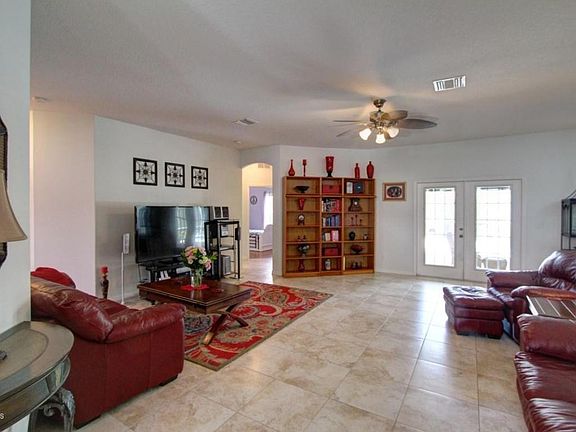 4th image of 5577 Indigo Crossing Dr