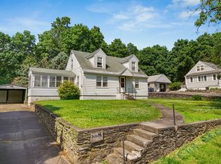 195 Harvard St, Leominster, MA 01453