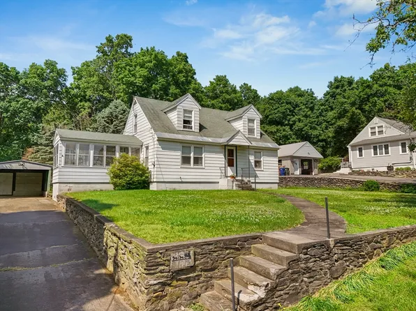 195 Harvard St, Leominster, MA 01453