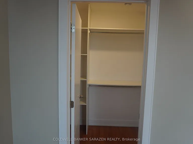 7 Monk St #4 — Photo 12