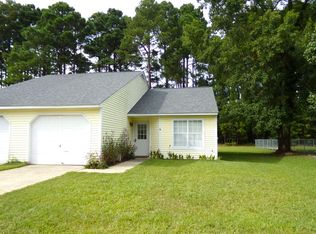 127 Village Ct, Havelock, NC 28532