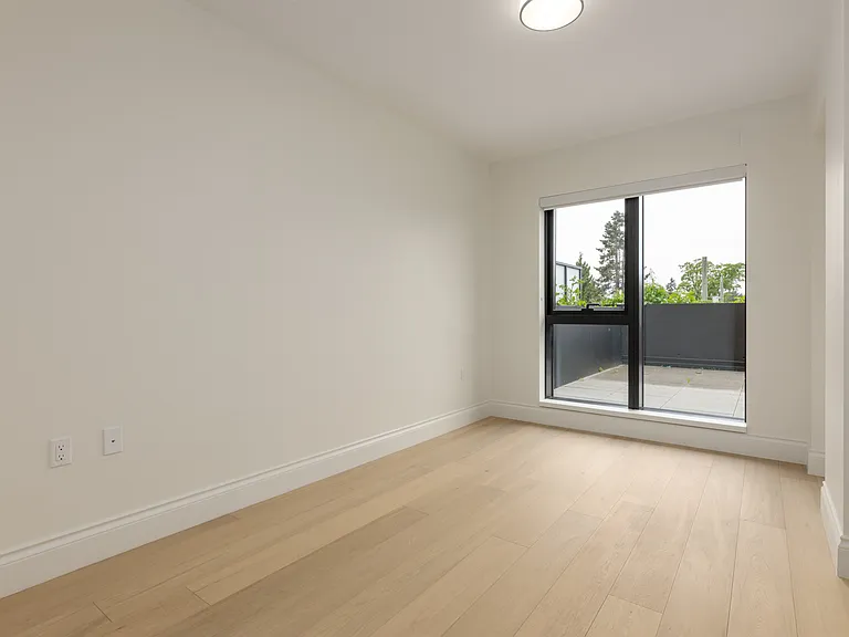 2105 W 46th Ave #303 — Photo 16