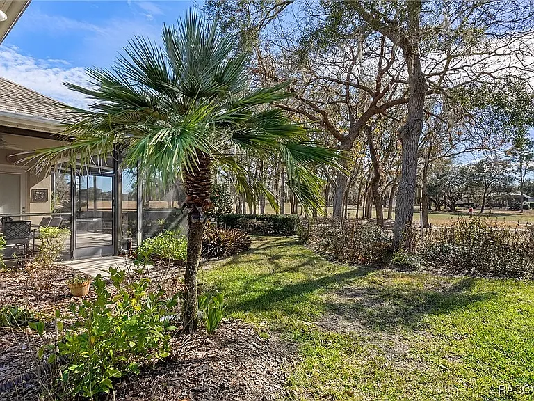 40 Deerwood Dr — Photo 28
