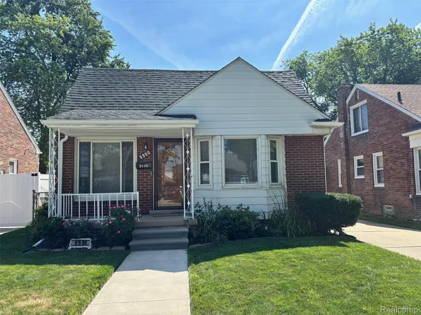 9990 Appleton Ave, Redford, MI 48239