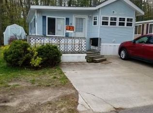 2757 Owens Dr #188, Houghton Lake, MI 48629