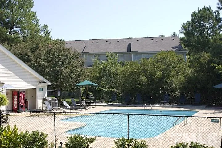 119 Kingsbury Dr — Photo 11