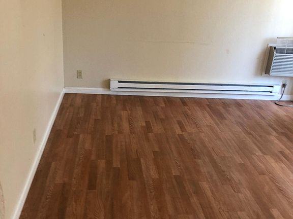 2nd image of 1758 Gilda Way #11