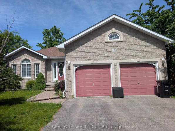 162 Golden Meadow Rd N, Barrie, ON L4N 8P2