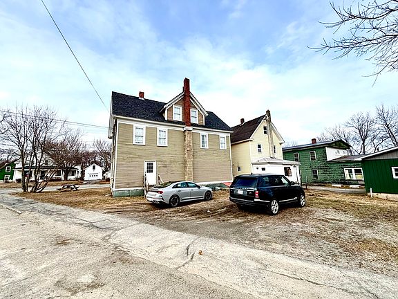 5th image of 88 Pine Street