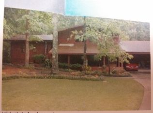 1321 Raintree Dr, Snellville, GA 30078