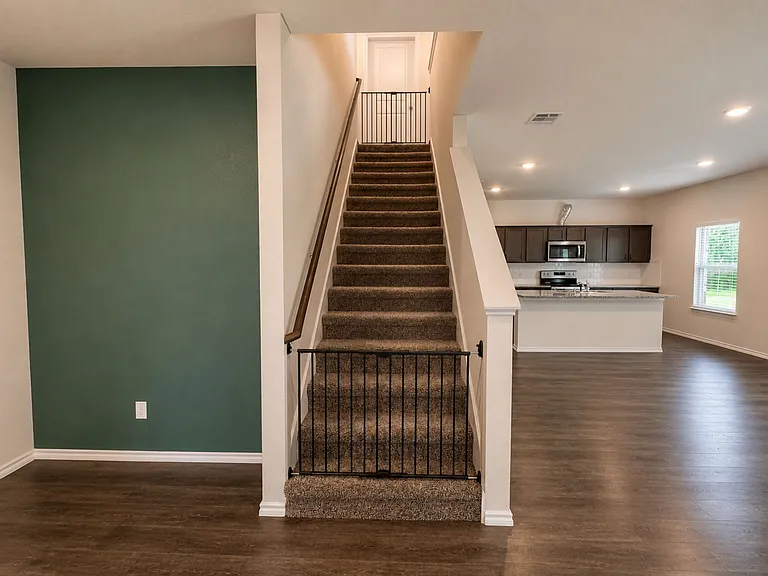 3387 Everly Dr — Photo 9