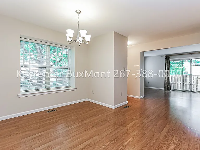 7603 Spruce Mill Dr — Photo 2