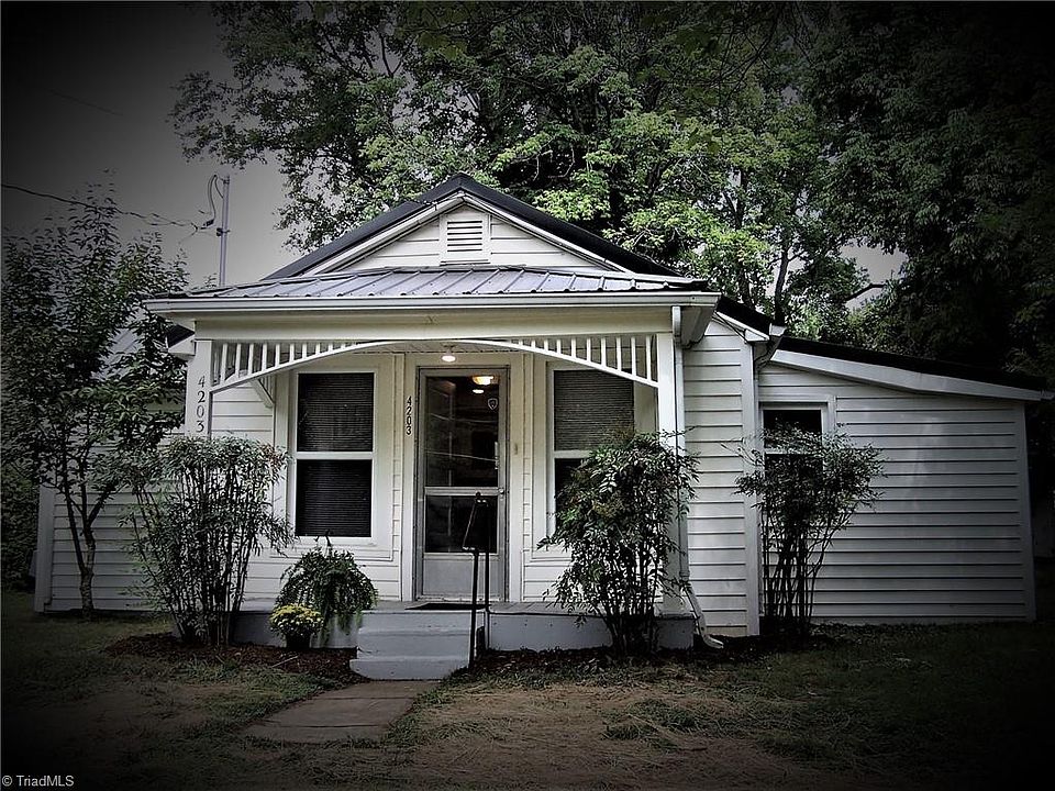 1st image of 4203 Dellwood Dr