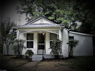 4203 Dellwood Dr, Winston Salem, NC 27105