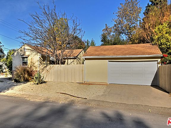 3rd image of 5304 Irvine Ave