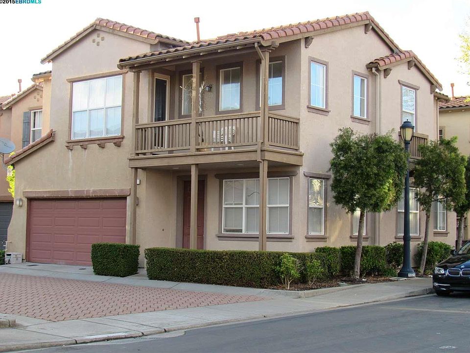 1st image of 110 Santa Clarita Ct