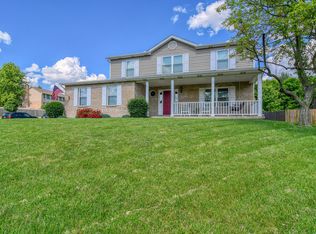 10556 Cheshire Ridge Dr, Florence, KY 41042
