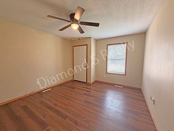 4th image of 1413 W Rainey St