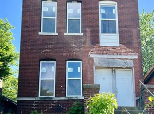 960 Canaan Ave, Saint Louis, MO 63147
