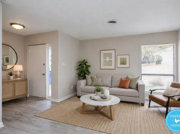 120 Rectory St, Pittsboro, NC 27312