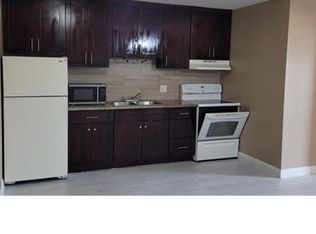 305 N 10th St APT 4, Las Vegas, NV 89101