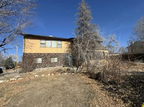 61 Ironweed Dr, Pueblo, CO 81001