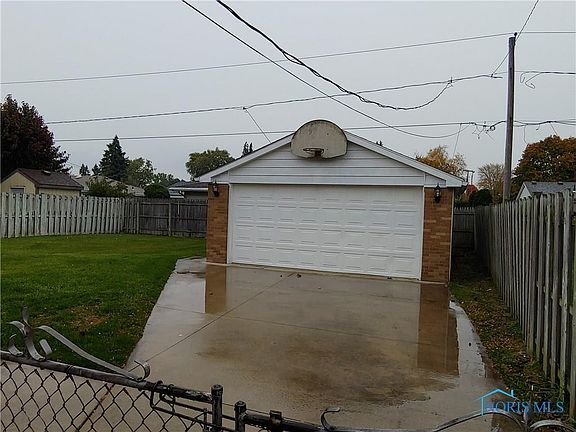 3rd image of 4510 282nd St