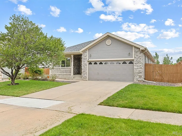 2627 S Ensenada Way — Photo 2