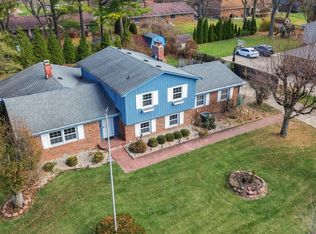 523 Lazy Ln, Greenwood, IN 46142