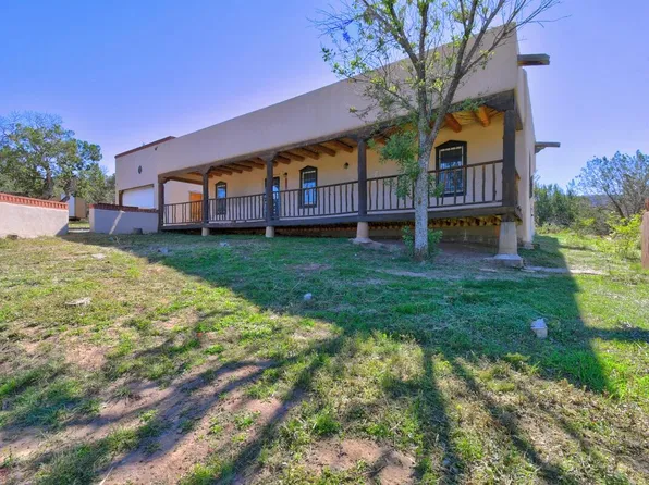 36 Pine Ridge Rd, Sandia Park, NM 87047
