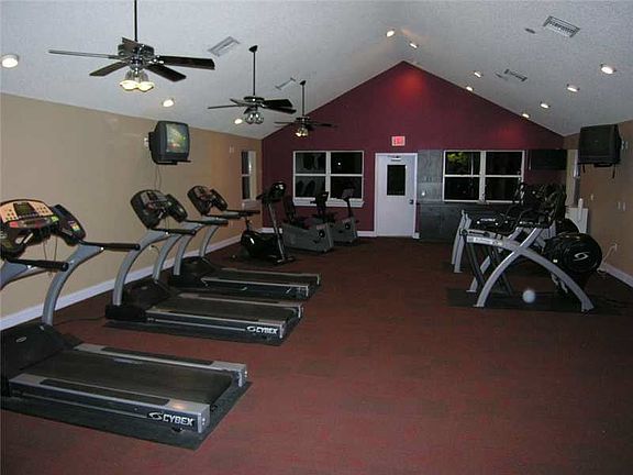 3rd image of 8363 Lake Dr APT H202