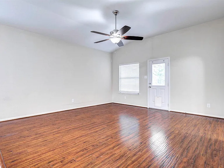 24314 Courtland Oaks St — Photo 11