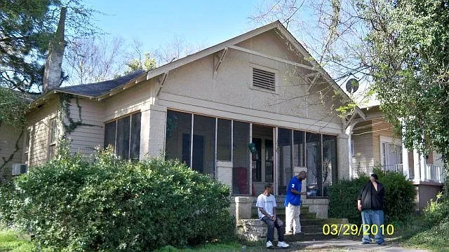 2320 Beech Ave photo 1