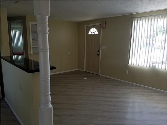 4th image of 4143 Pinefield Ave