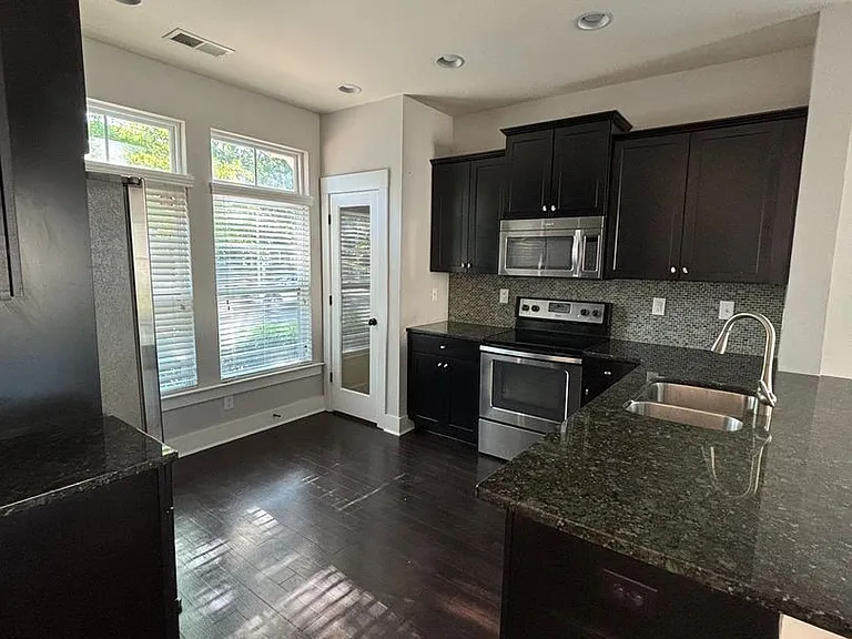 3265 Bending Birch Pl — Photo 3