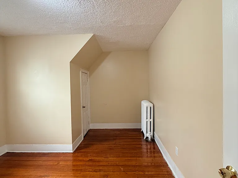 71 Willis St #3 — Photo 11