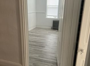 35 Walnut St #2, Pottstown, PA 19464