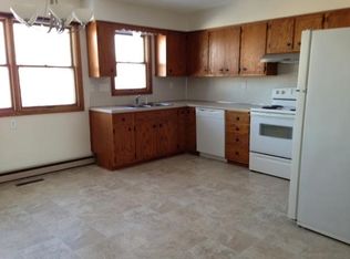 2541 Hauer Trl, Shakopee, MN 55379