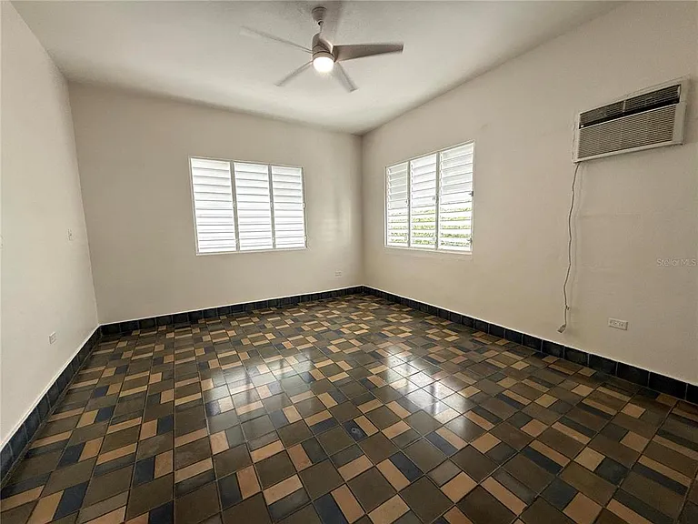 1507 Las Marias — Photo 23