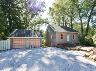 1020 Robinson Ave, Barberton, OH 44203