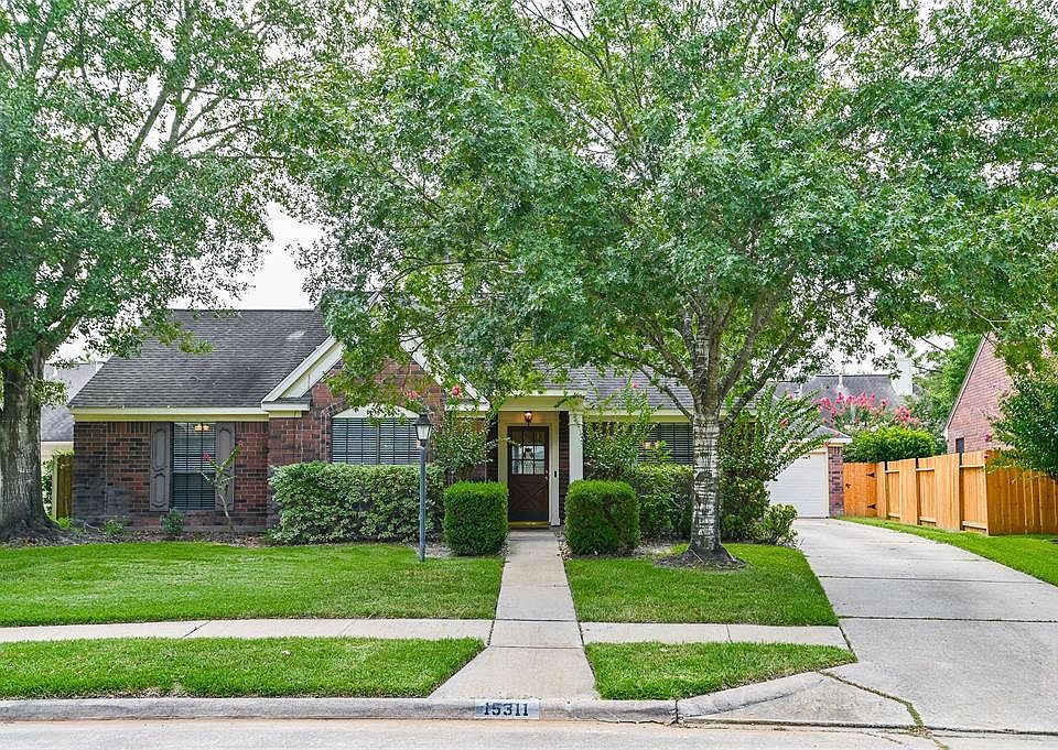 1st image of 15311 Evergreen Knoll Ln