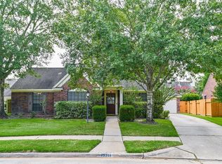 15311 Evergreen Knoll Ln, Cypress, TX 77433