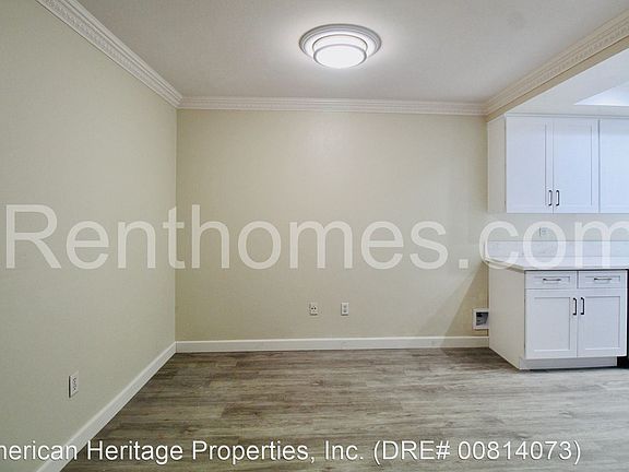 3rd image of 4485 Vision Dr APT 9