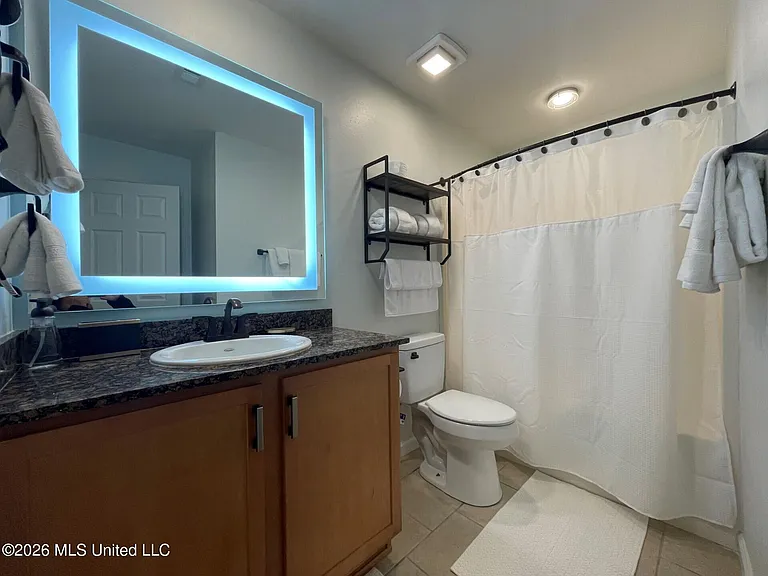 1276-B Century Oaks Dr #B — Photo 17